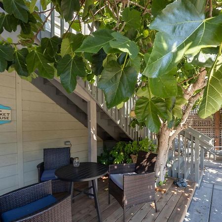 Nantucket Penthouse - Walk To Restaurants Beaches Activies & So Much More Half Moon Bay Extérieur photo