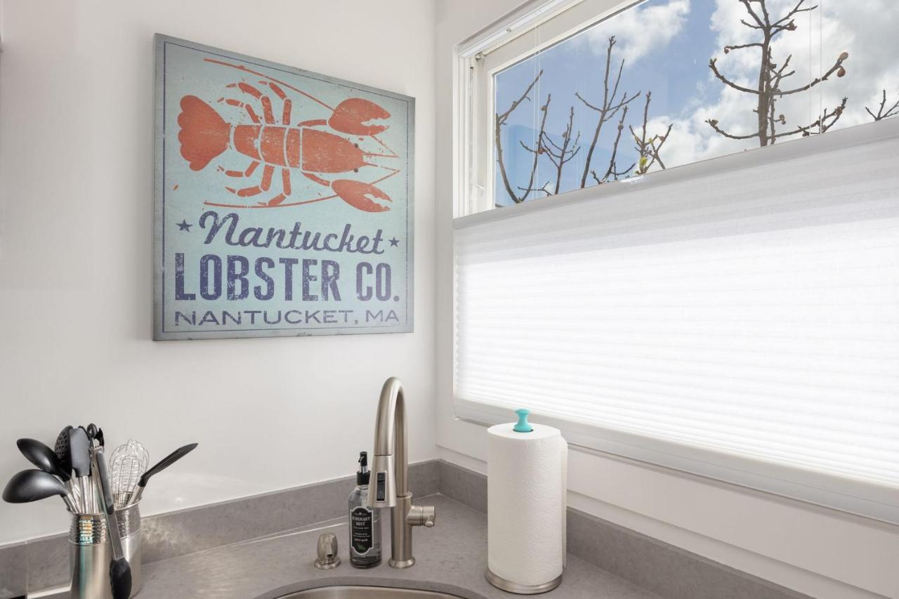 Nantucket Penthouse - Walk To Restaurants Beaches Activies & So Much More Half Moon Bay Extérieur photo